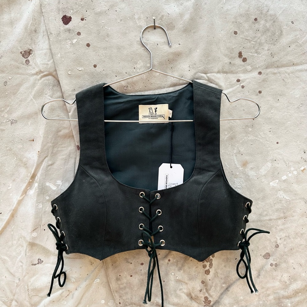 Fashion Brand Company Dark Gray Lace-Up Crop Top